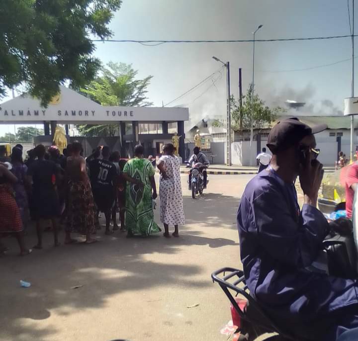 Guinée : Incendie au camp Almamy Samory Touré 